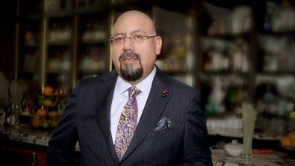 Nombran a José Oscar Valdés como titular de la Unidad de Delitos Fiscales de FGR