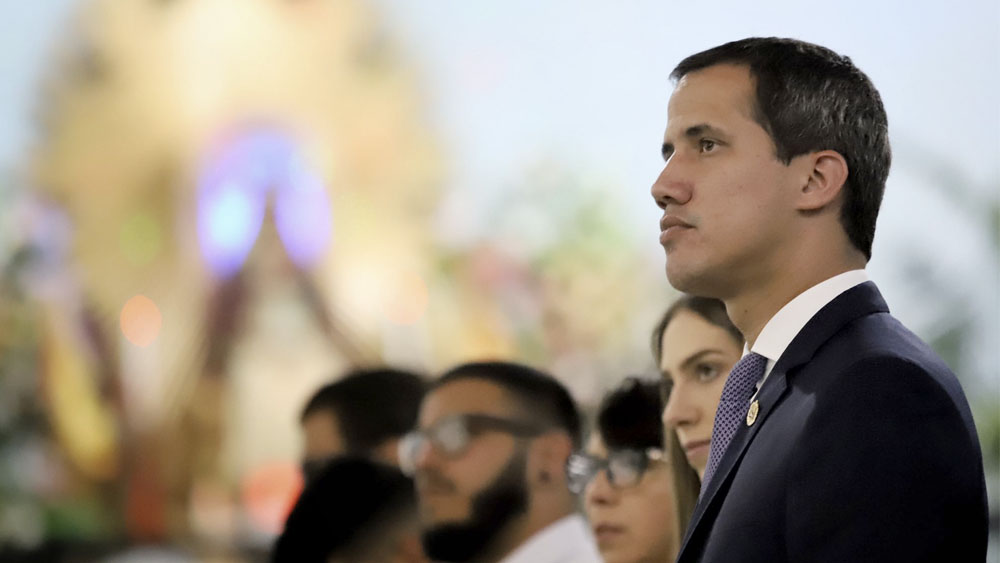 Guaidó pide a Colombia no hacer “el juego” a Maduro por polémicas fotos