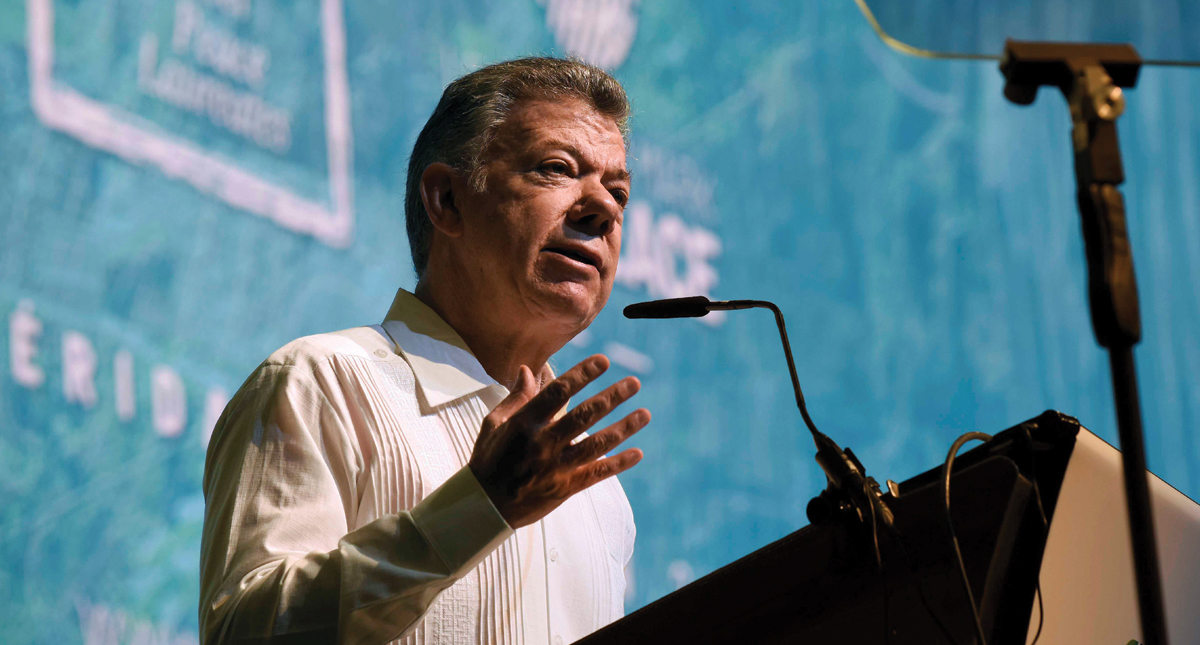 Amnistía tiene a la larga más problemas que beneficios: Juan Manuel Santos