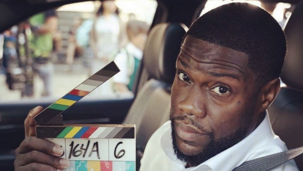 Dan de alta a Kevin Hart y comenzará terapia física