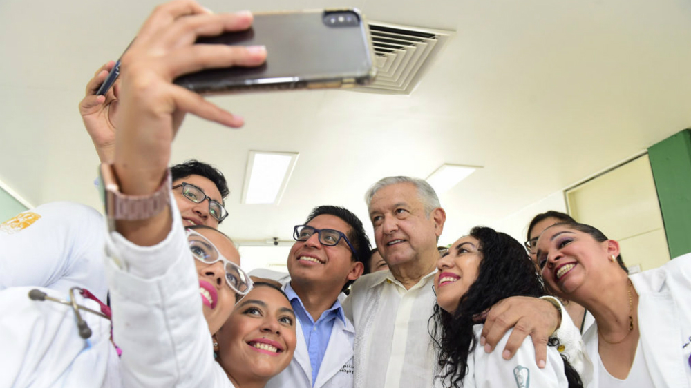“Pensaron que nos iban a doblegar” en tema de medicamentos: López Obrador