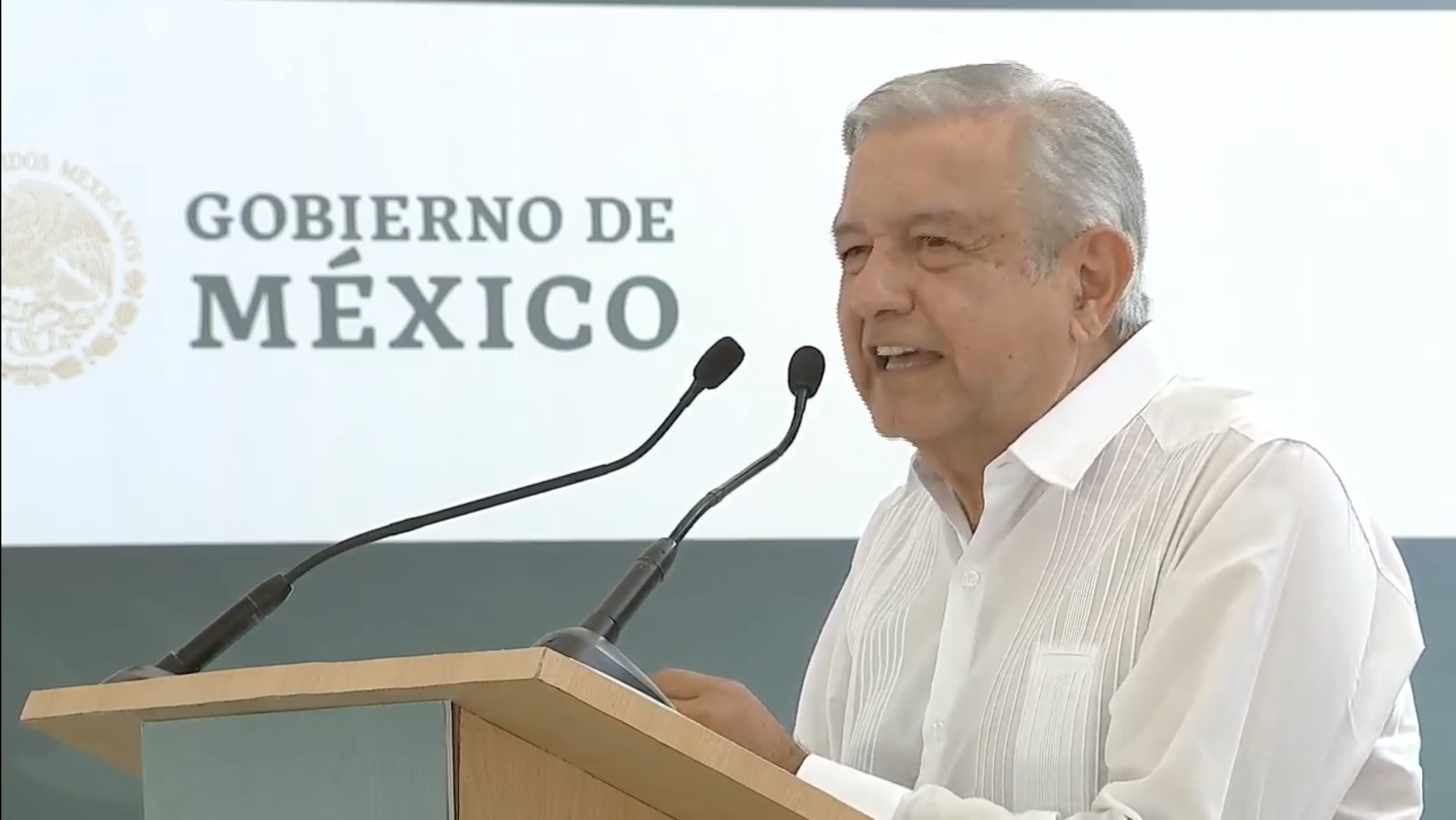 “Los maestros van a estar a la altura de las circunstancias”, asegura AMLO sobre las leyes en educación