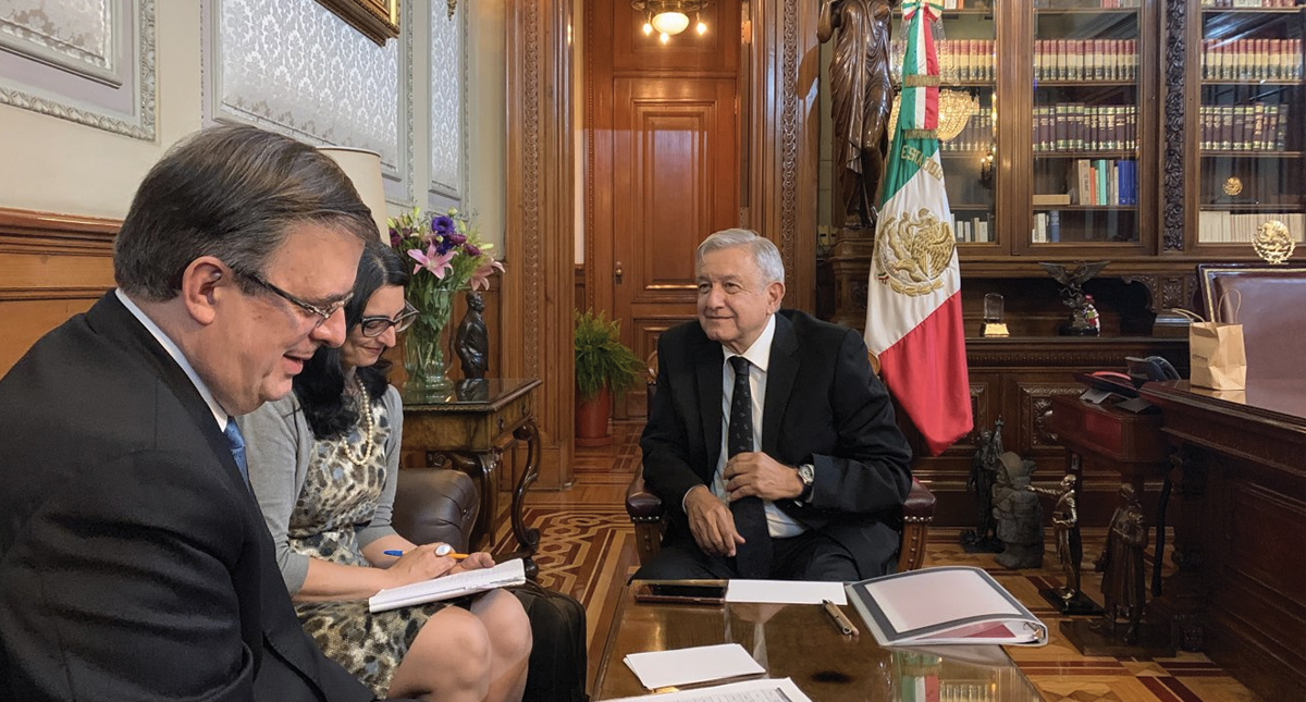 López Obrador sostiene conversación telefónica con Donald Trump