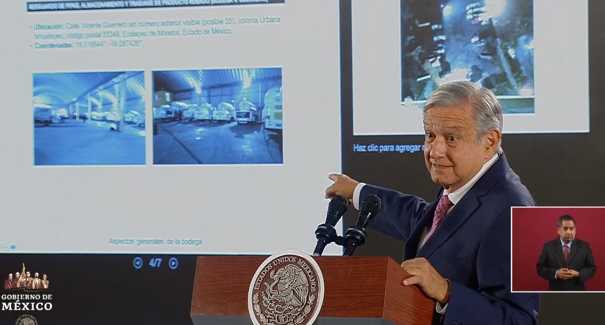 Aseguran 222 mil litros robados de Gas LP en el Estado de México - lopez-obrador-ensena-pipas-decomisadas-en-edomex