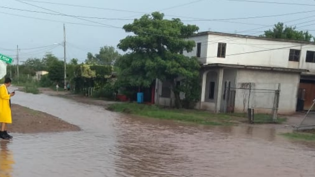 Lorena se degrada a baja remanente cerca de Sonora - lorena-sonora-proteccion-civil