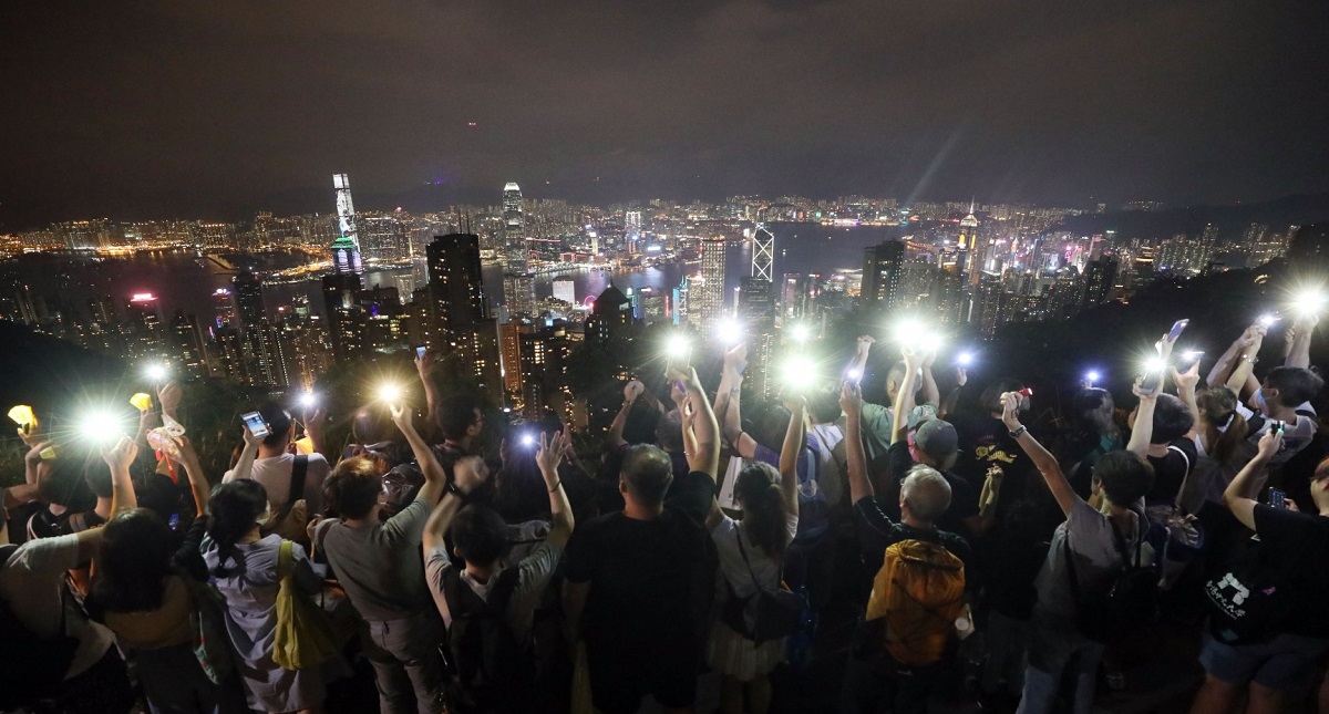 Activistas prodemocráticos de Hong Kong celebran Festival de Medio Otoño