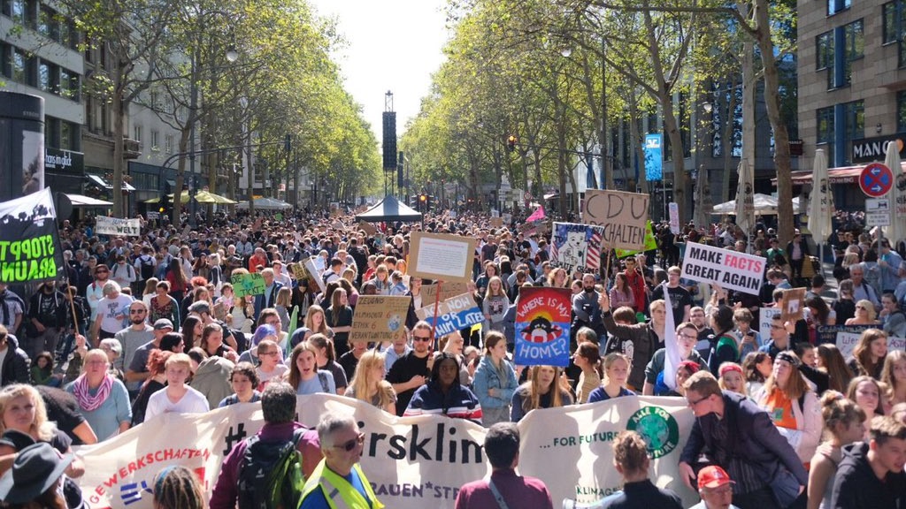 Alemania invertirá 54 mil millones de euros contra crisis climática - marcha-contra-la-crisis-climatica-en-koln