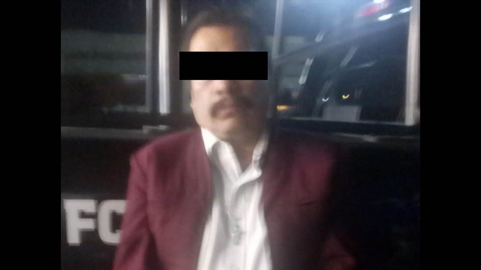 Detienen a sujeto vestido de mariachi vendiendo droga en Monterrey - mariachi-droga-monterrey-narcomenudista-2