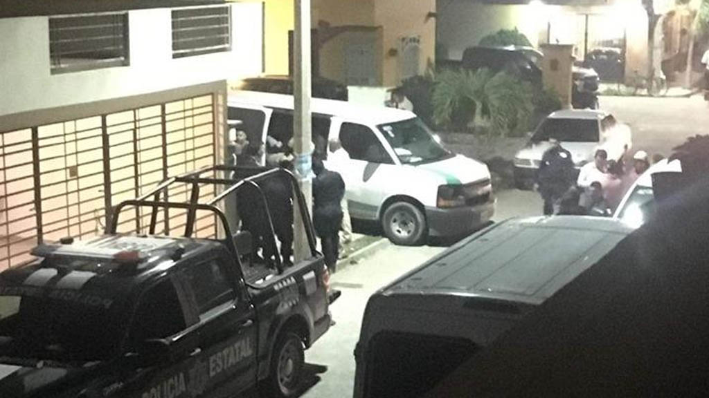 Rescatan a 54 migrantes centroamericanos en Tabasco