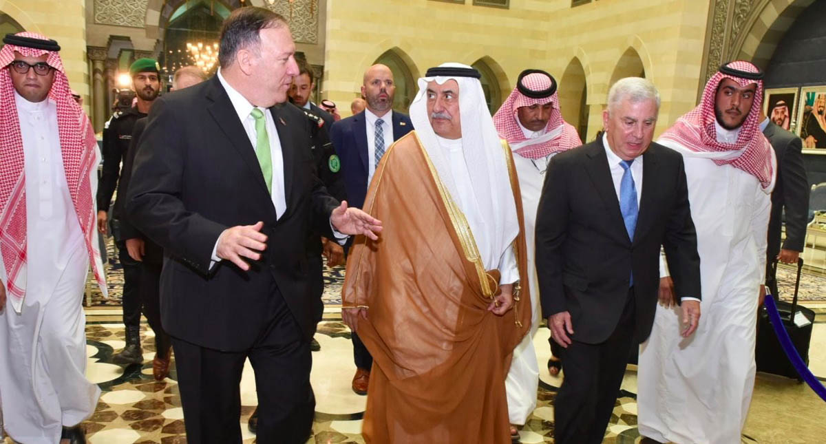 Pompeo llega a Arabia Saudita para coordinar respuesta a ataque a refinerías