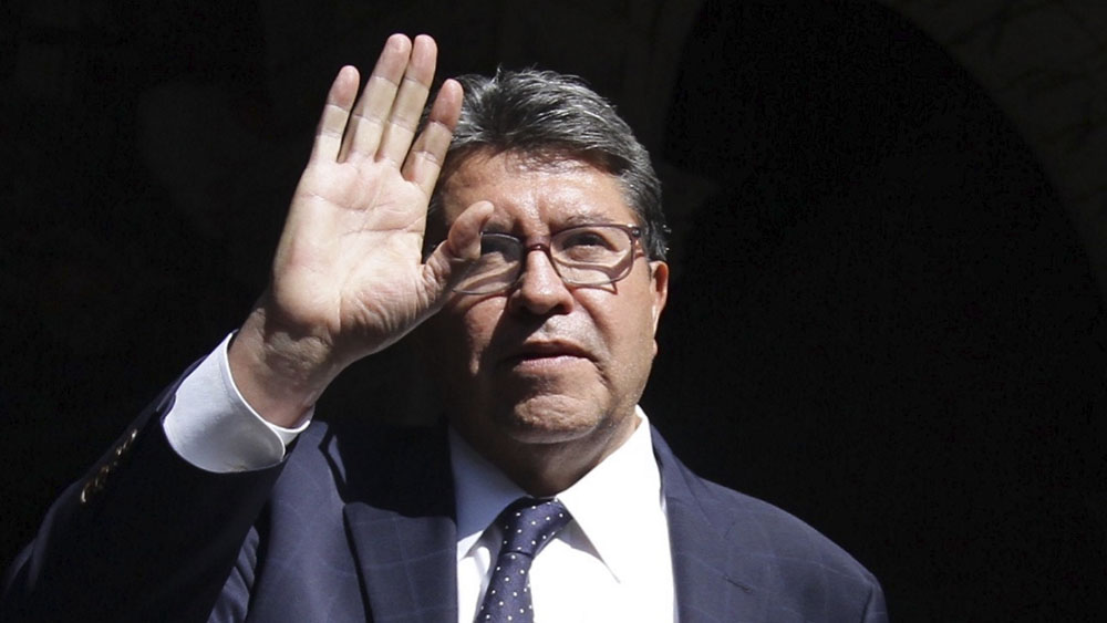 Renuncia de Medina Mora es prueba de lucha contra corrupción: Monreal