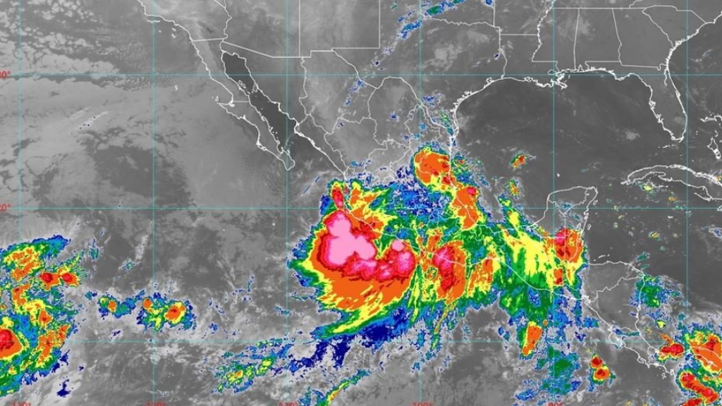Alerta en estados del occidente por paso de Narda