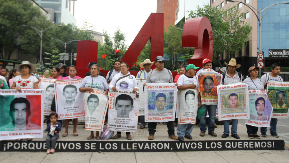 FGR reconstruirá desde cero el caso Ayotzinapa