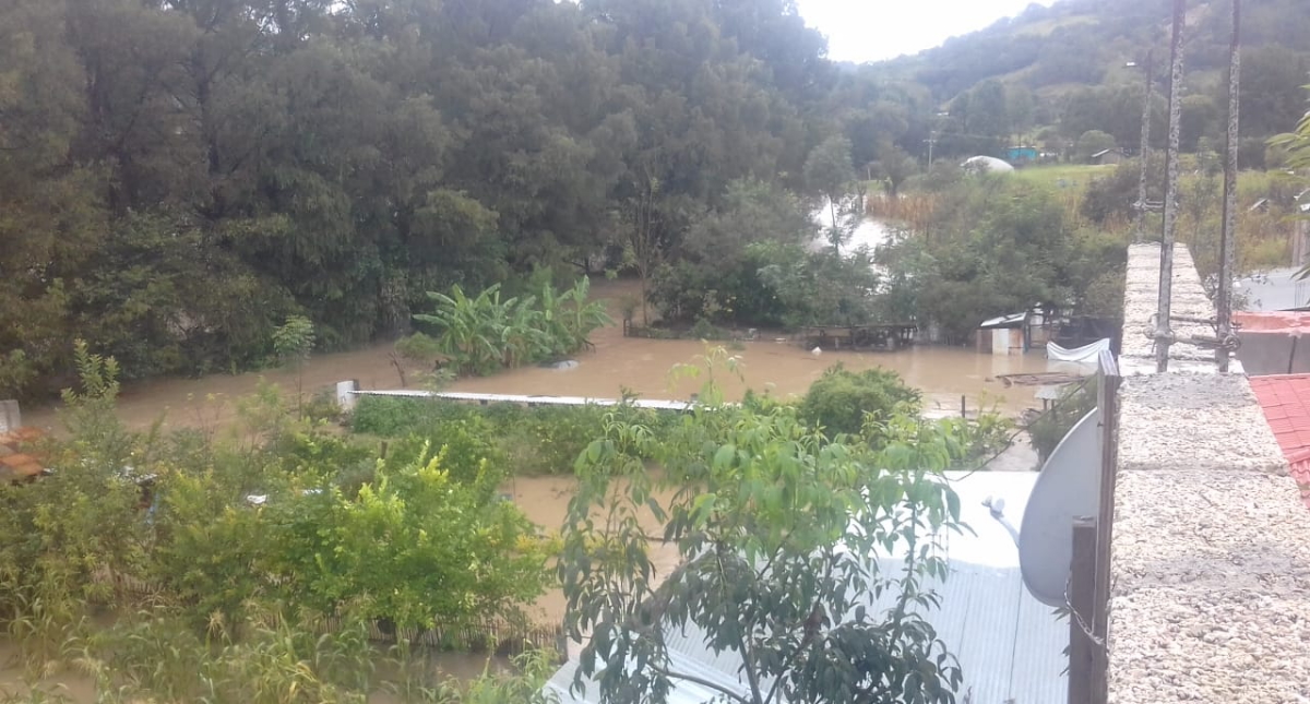 Suspenden clases en Oaxaca por fuertes lluvias