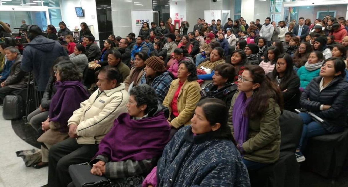 Bolivia promulga ley de asistencia gratuita a enfermos de cáncer - pacientes-con-cancer-y-sus-familiares