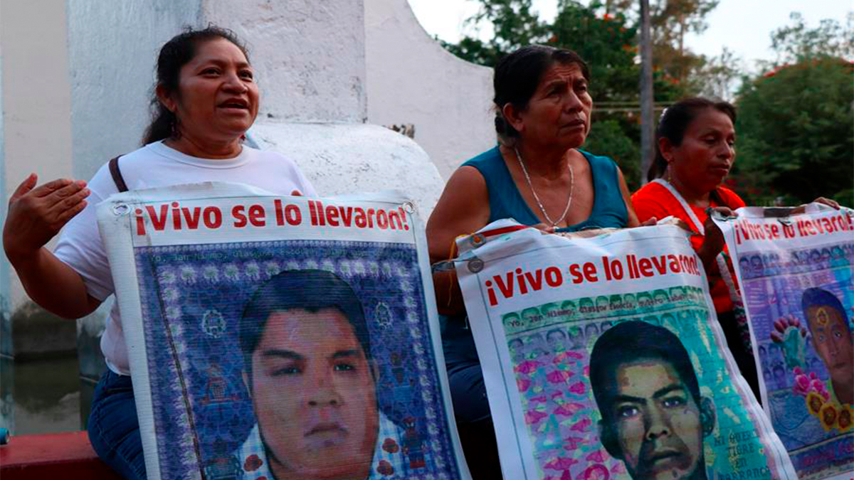 No queríamos llegar a cinco años sin noticias de nuestros hijos: padres de los 43