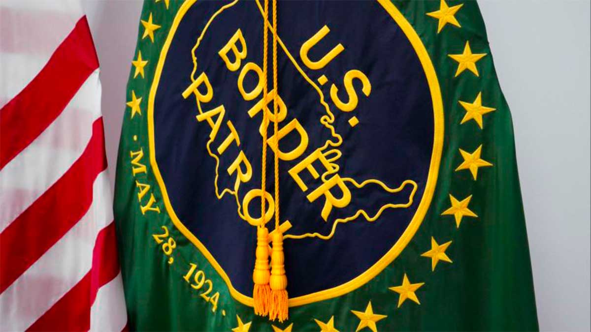 Patrulla Fronteriza detiene a dos grupos de migrantes en California