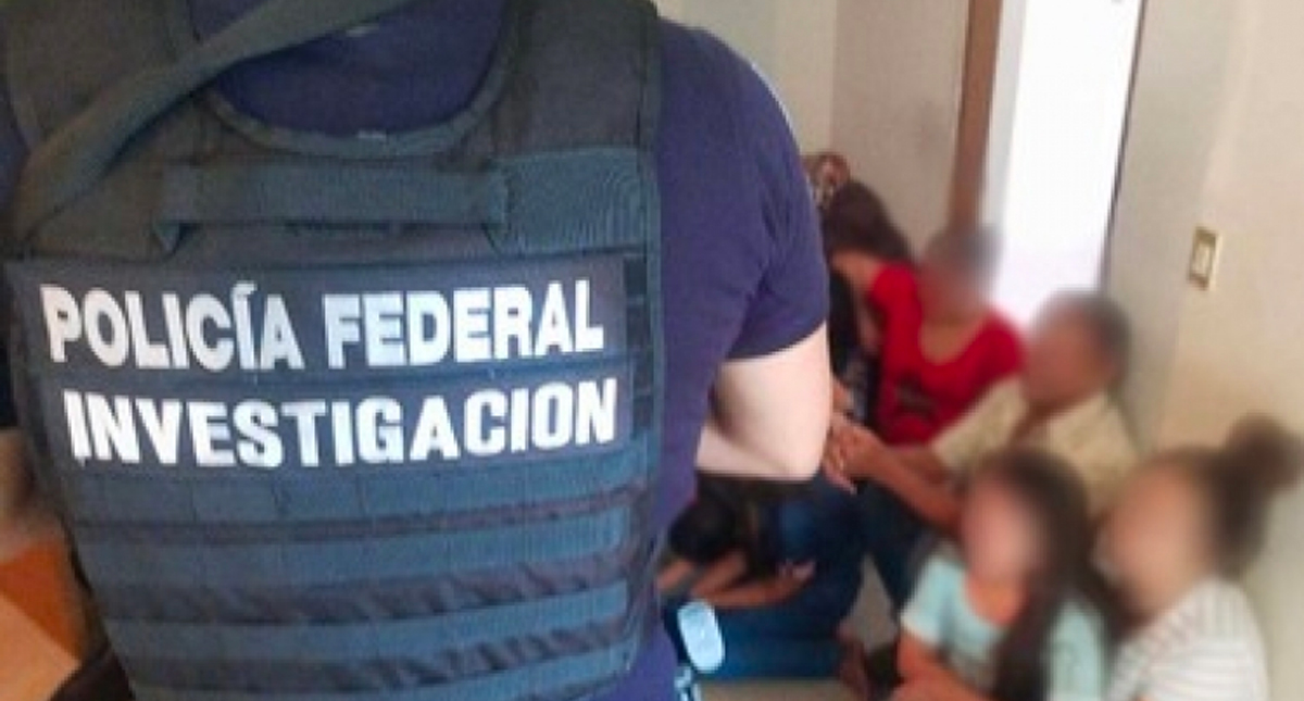 SEIDO continúa investigación tras rescate de 53 migrantes en Nuevo León