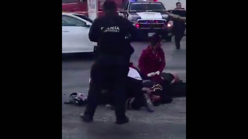 Ataque contra policías en Monterrey deja dos heridos