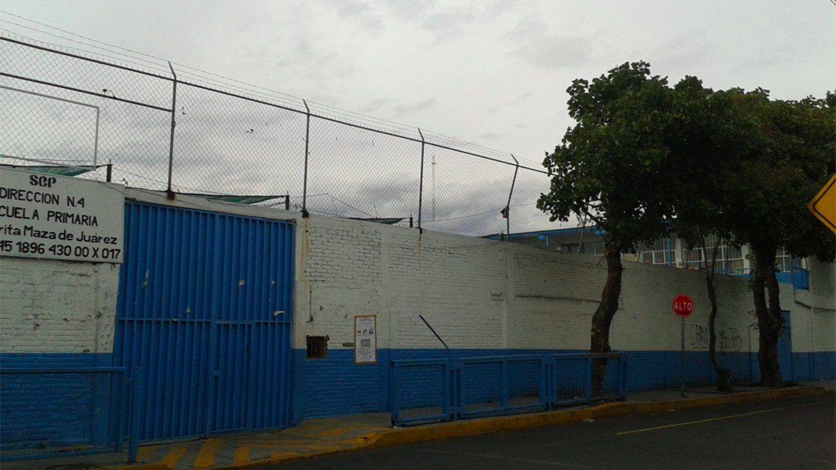El lunes reabrirán escuelas cercanas a toma clandestina en Iztacalco