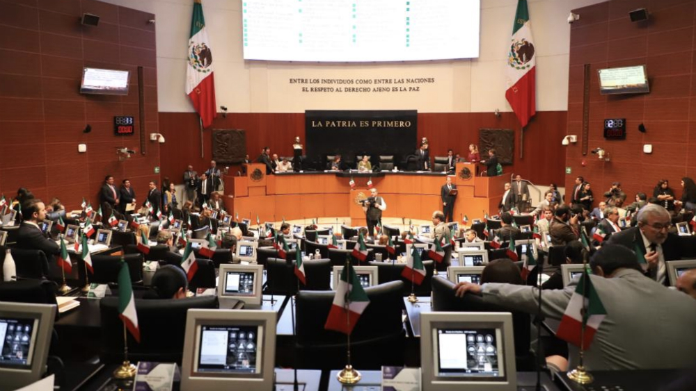 Senado aprueba en lo general Ley General del Sistema para la Carrera de los Maestros