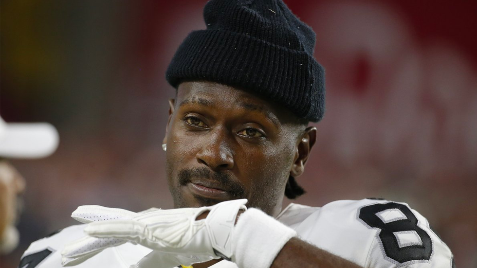 Antonio Brown pide a los Raiders que lo liberen