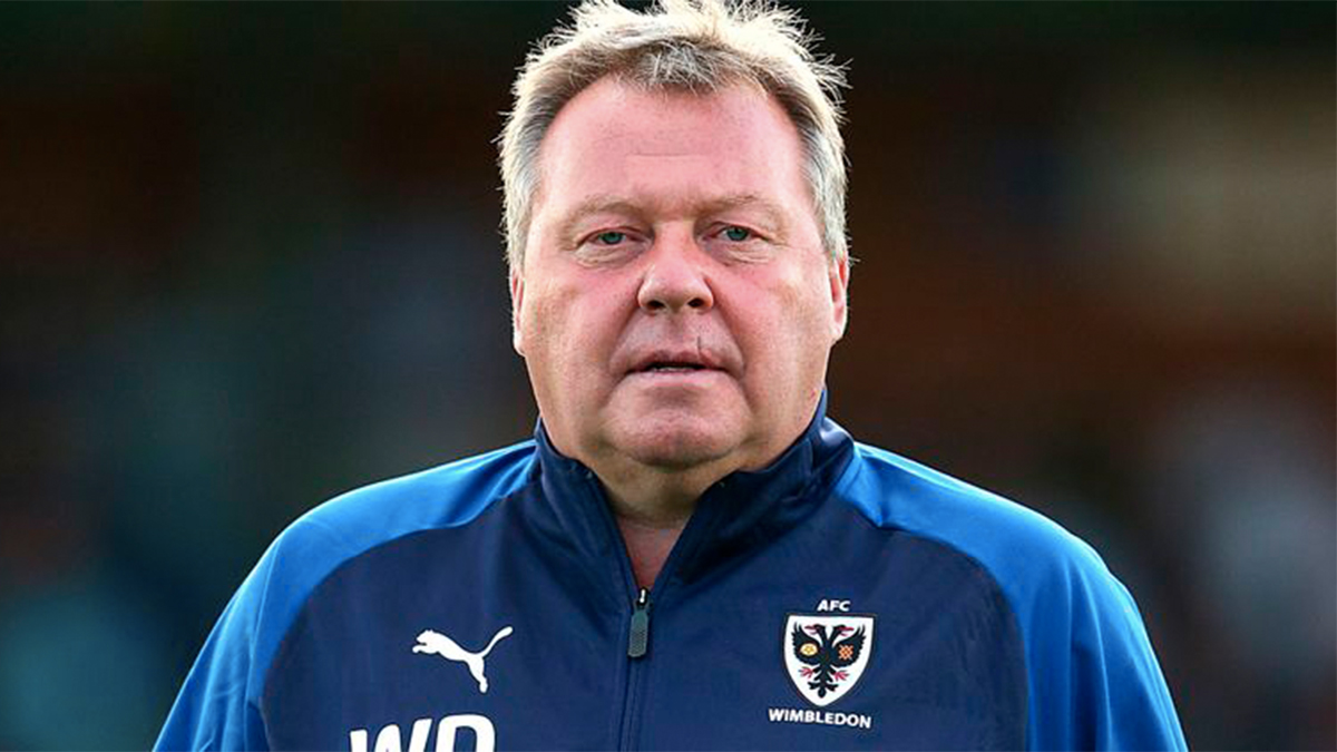 Suspenden a entrenador de futbol en Inglaterra por apostar