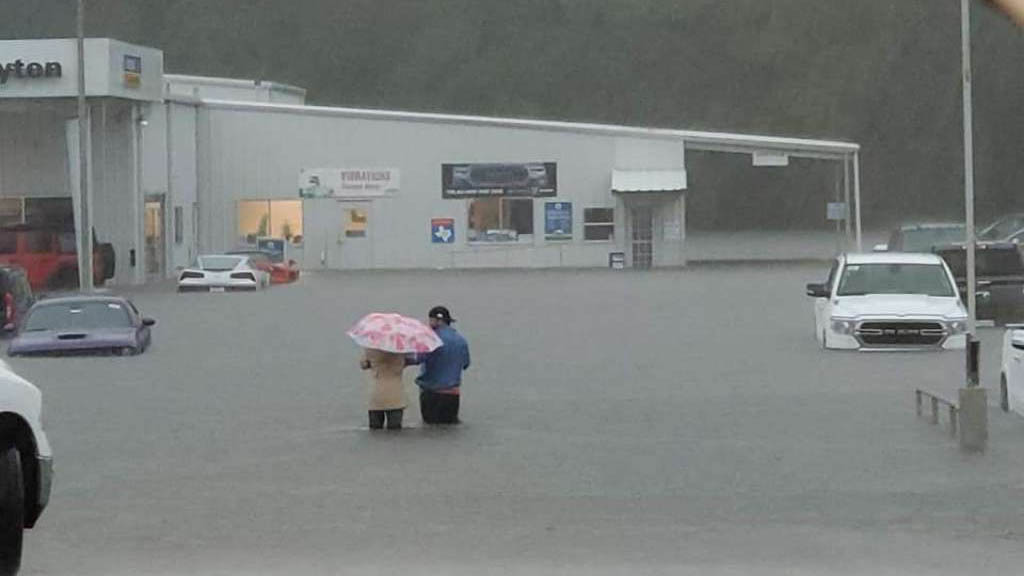 Imelda provoca severas afectaciones en Texas y Louisiana