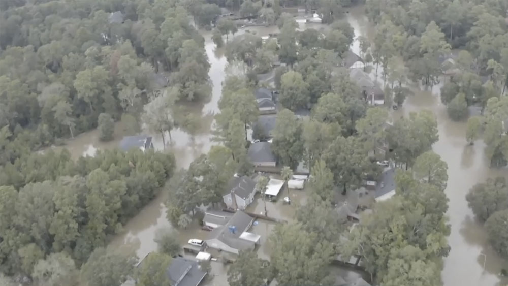 Suman cuatro muertos por tormenta tropical Imelda en Texas
