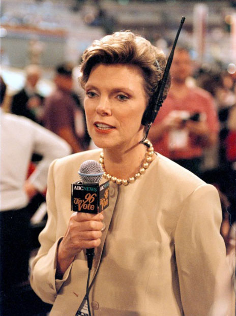 Murió la legendaria periodista y comentarista política Cokie Roberts - transmision-de-cokie-roberts-desde-la-convencion-nacional-democratica-de-1996