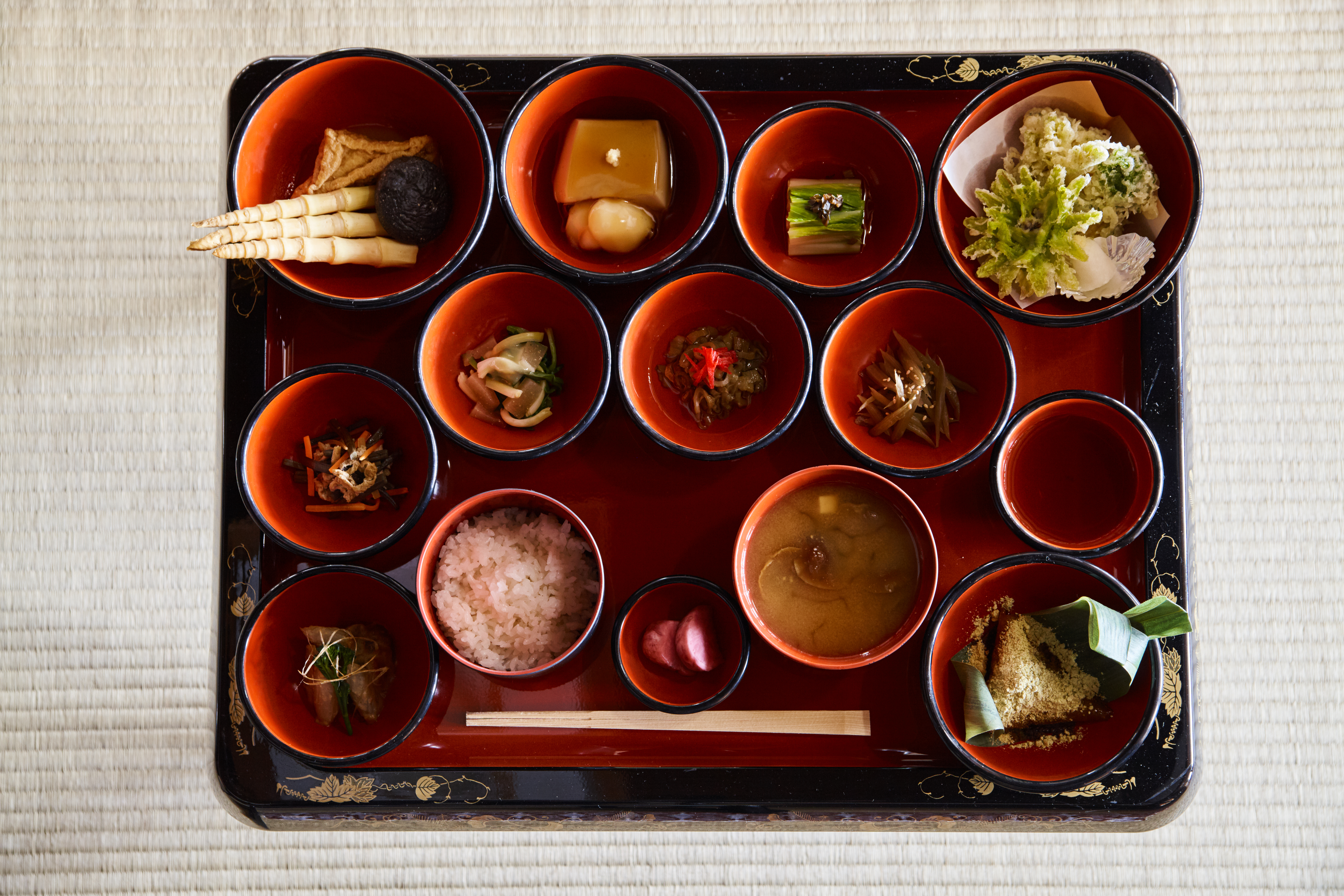 Google presenta Meshiagare! Sabores de Japón - tsuruokaunescocreativecityofgastronomy-shojinryori-on-google-arts-culture