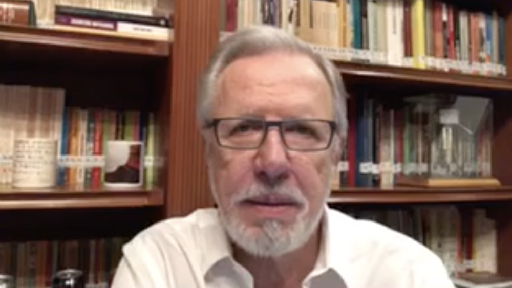 La repetida tentación de alargar los cargos