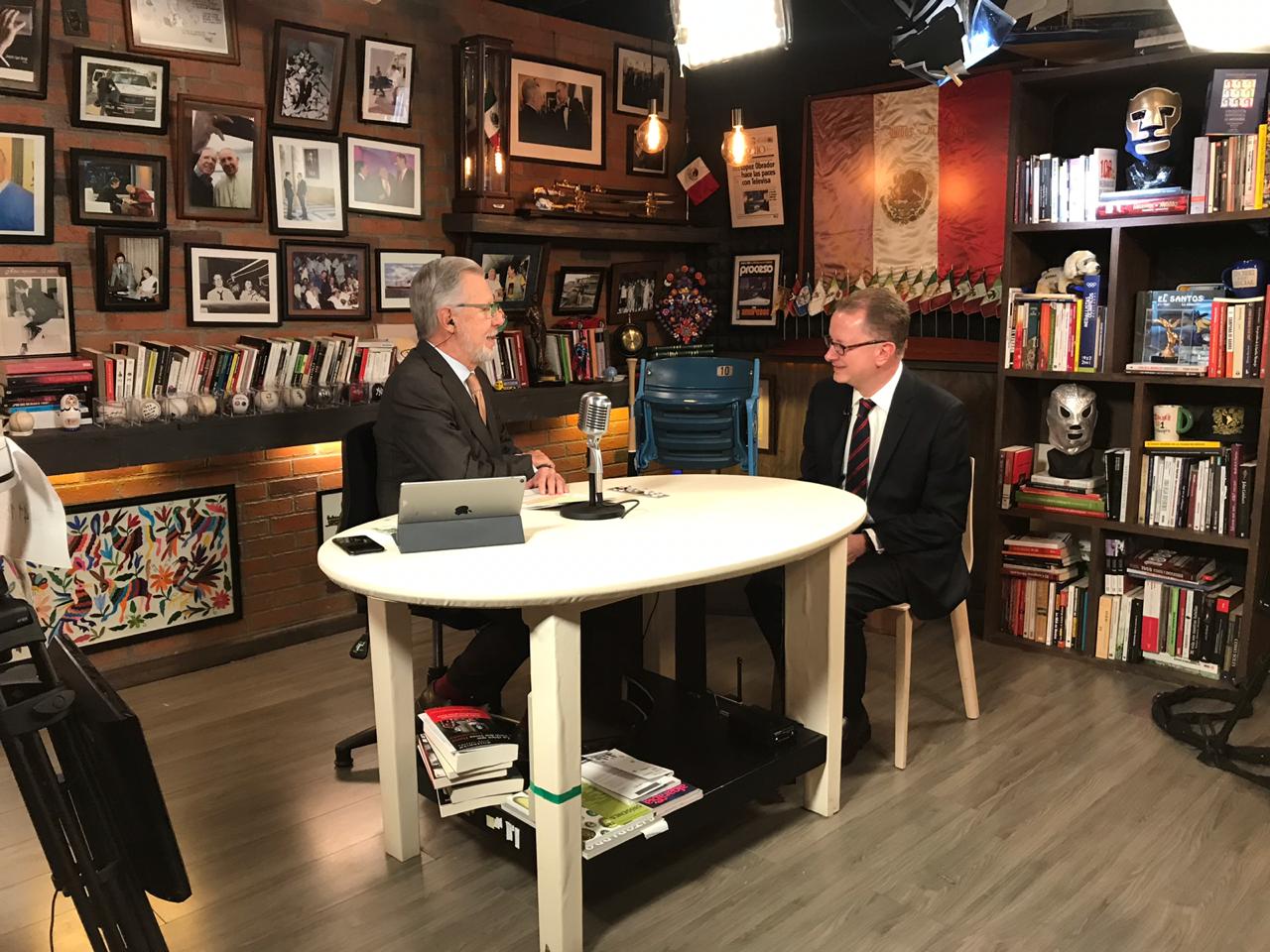 La dificultad de los jóvenes para tomar decisiones; la reflexión del rector de la UP La dificultad de los jóvenes para tomar decisiones; la reflexión del rector de la UP