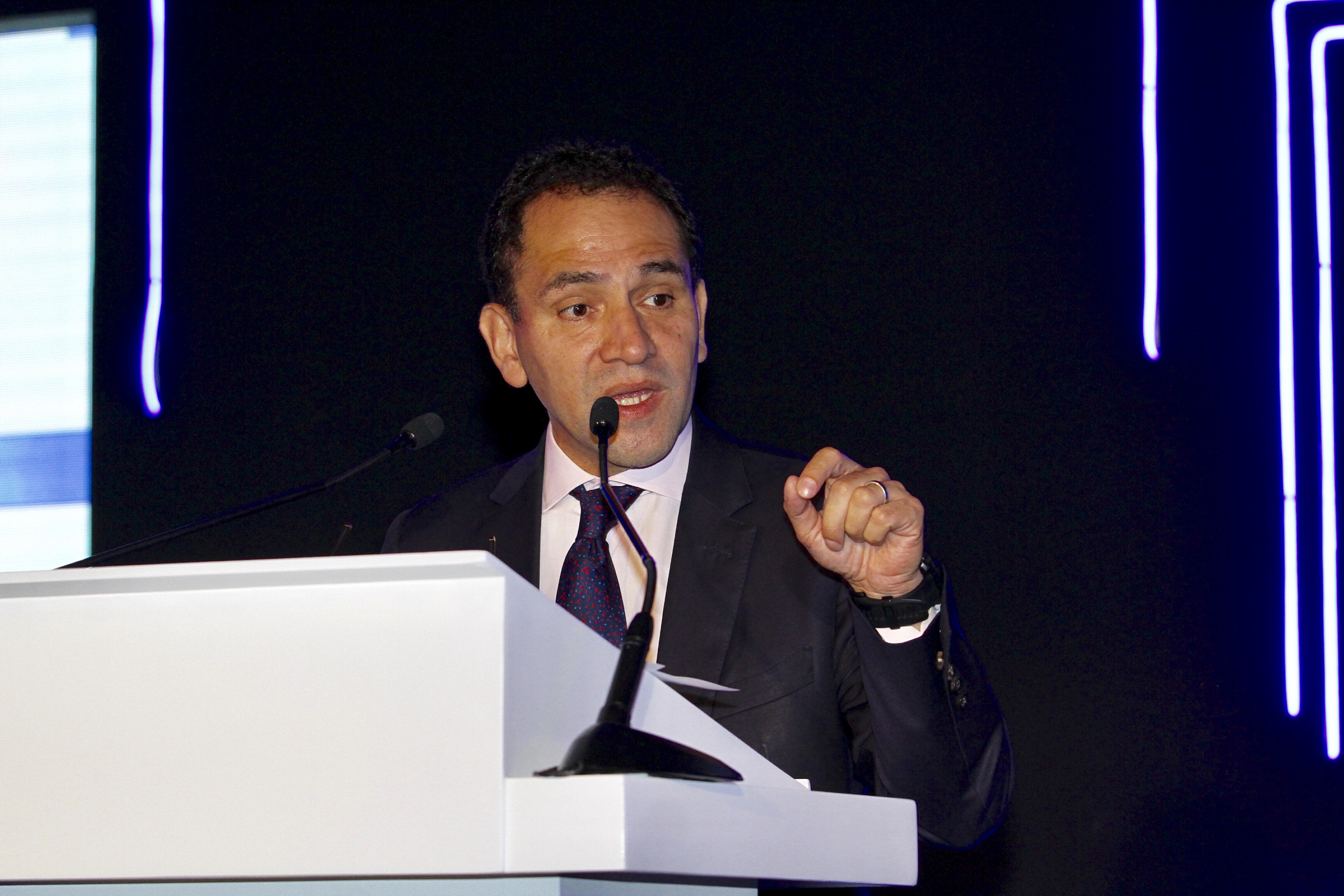 México, preparado para una desaceleración económica mundial: Arturo Herrera