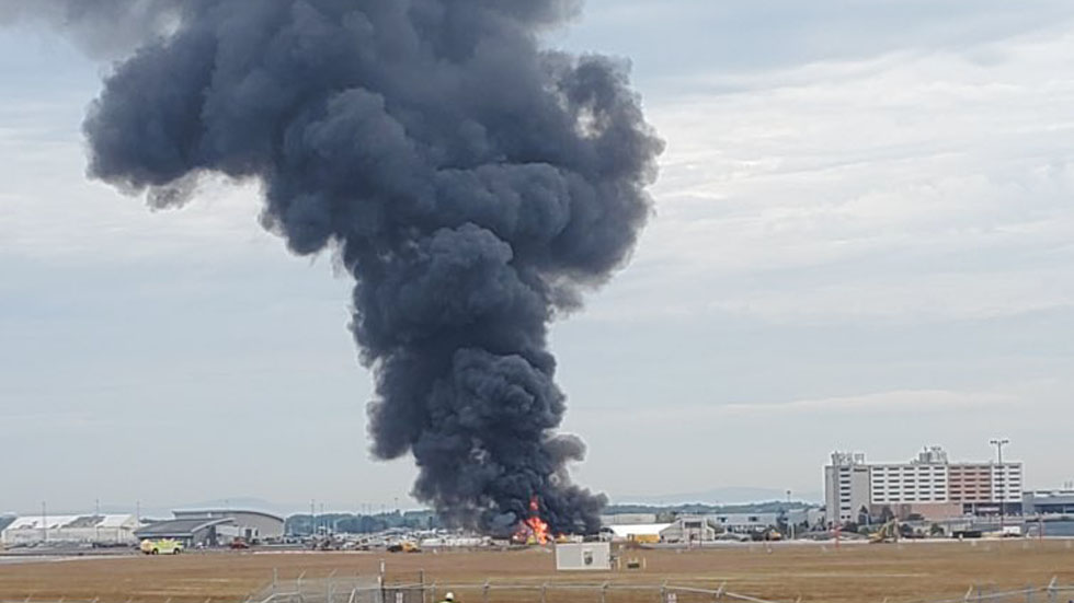 Mueren cinco personas en accidente de avión en aeropuerto de EE.UU. Mueren cinco personas en accidente de avión en aeropuerto de EE.UU.