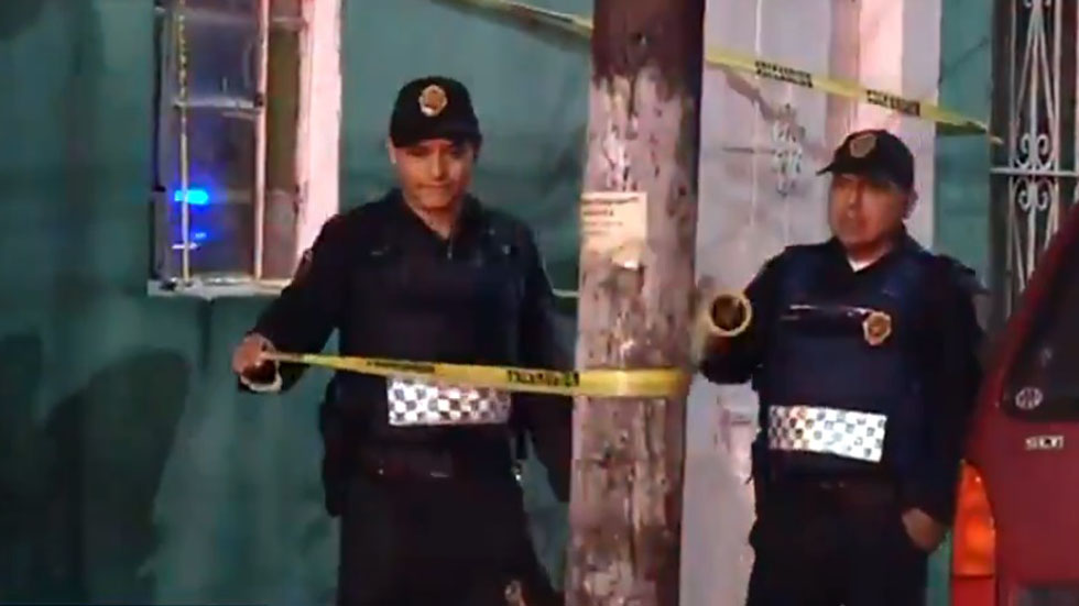 Hombre quema vivos a sus seis hijos en la Ciudad de México Hombre quema vivos a sus seis hijos en la Ciudad de México