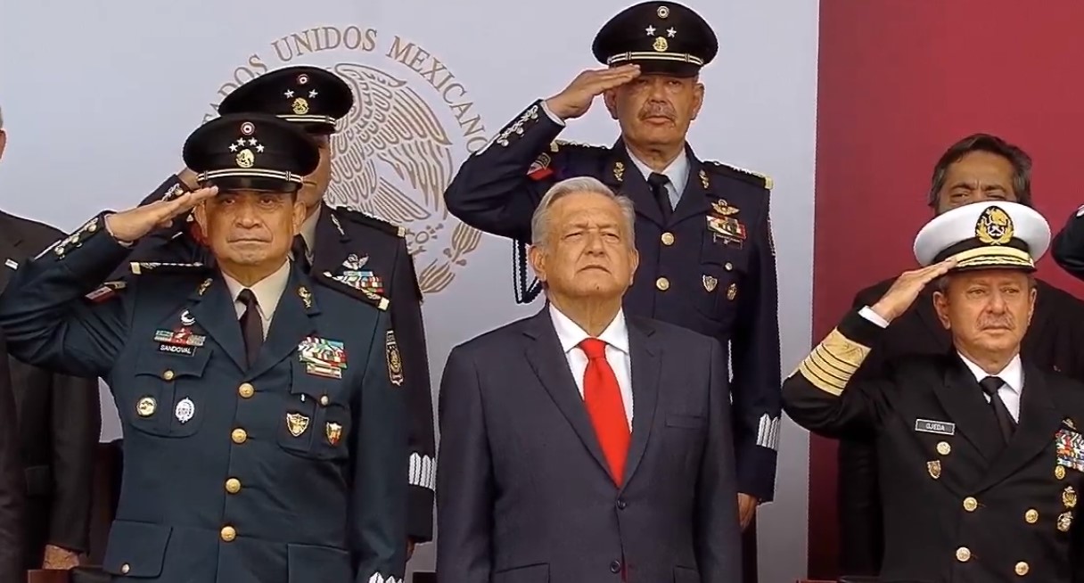 Aeropuerto de Santa Lucía será inaugurado el 21 de marzo de 2022, anuncia AMLO - aisl