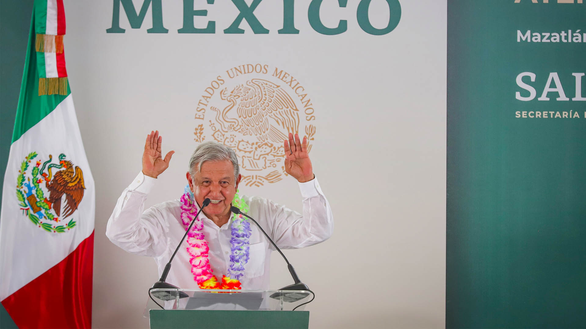 Salud comenzará a llegar a los más necesitados, asegura López Obrador