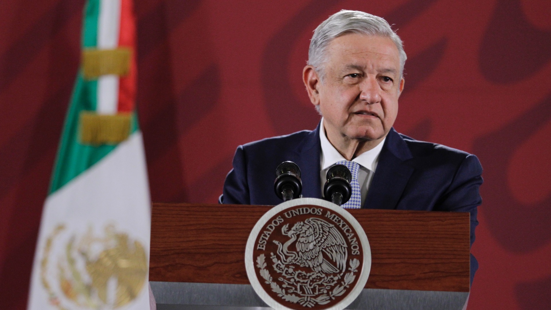 AMLO acusará “con sus mamás” a encapuchados que provoquen violencia en las marchas