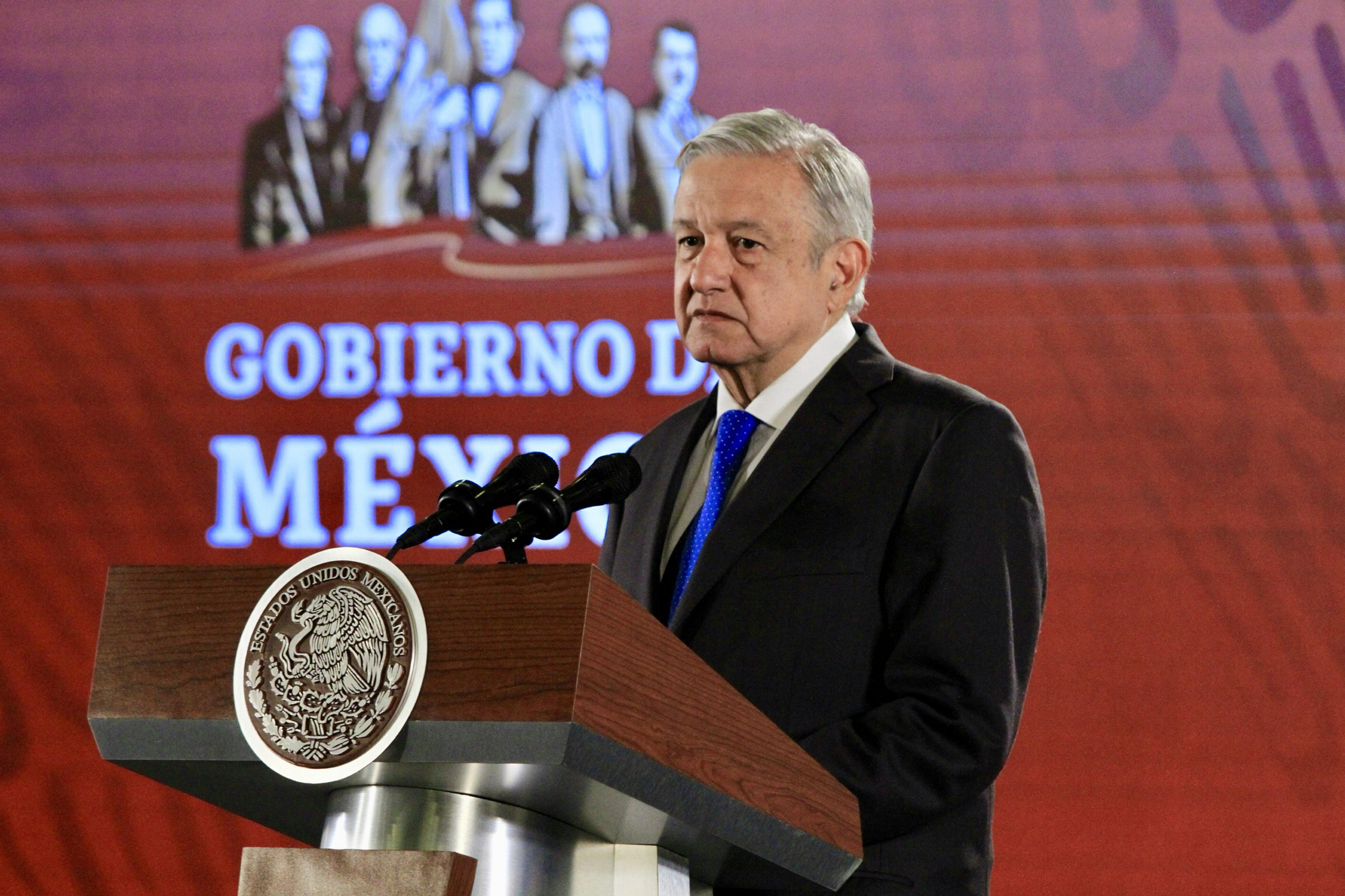 La 4T, igual de importante que las tres anteriores transformaciones: AMLO