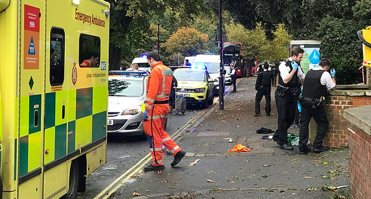 Apuñalan a tres personas en Londres; hay cuatro detenidos