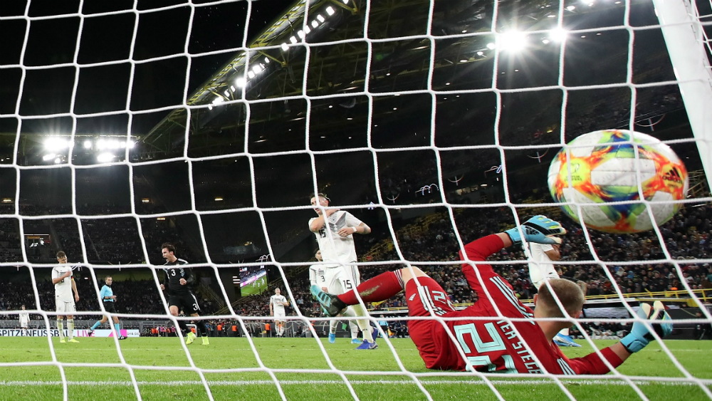 Argentina reacciona y empata 2-2 con Alemania Argentina reacciona y empata 2-2 con Alemania