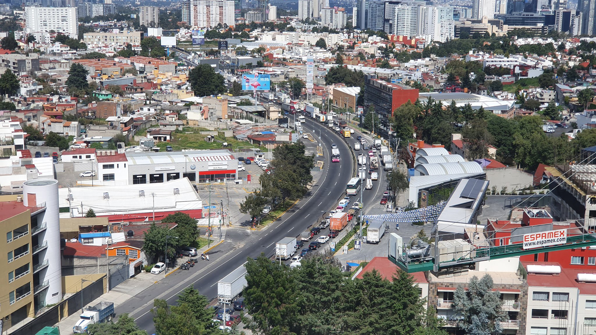 Taxistas liberan la México-Toluca