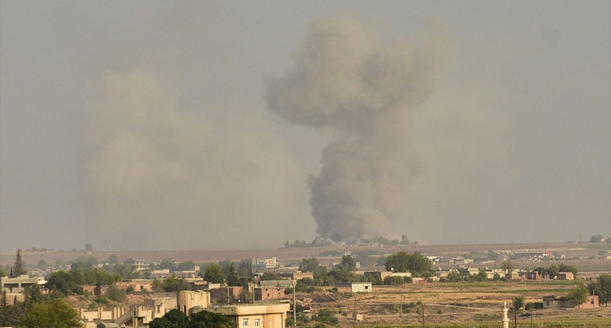 Turquía inicia bombardeos en Siria