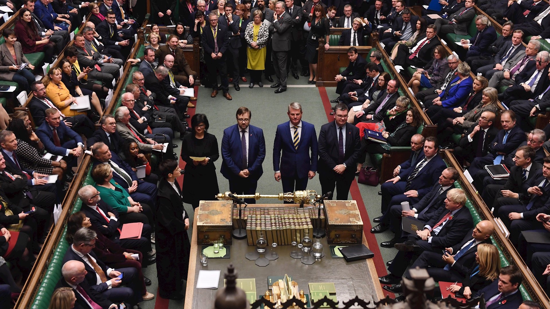 Cámara de los Comunes aprueba elecciones anticipadas el 12 de diciembre