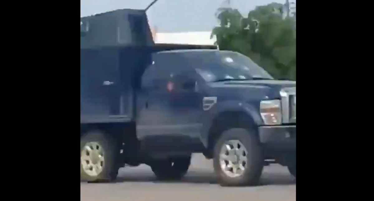 #Video Tanqueta participó en rescate de Ovidio Guzmán López en Culiacán