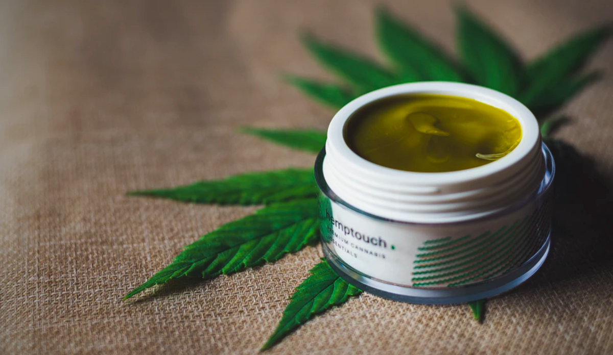 Legalizan productos comestibles elaborados con cannabis en Canadá