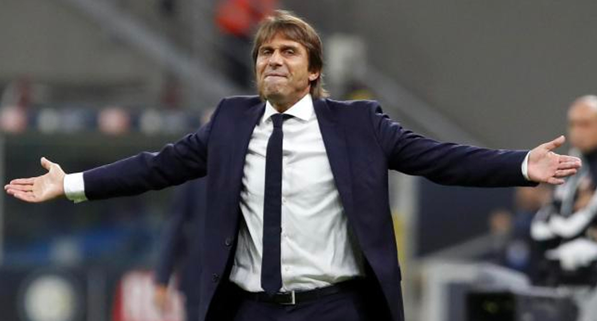 Conte arremete contra aficionados de Juventus que lo llaman traidor