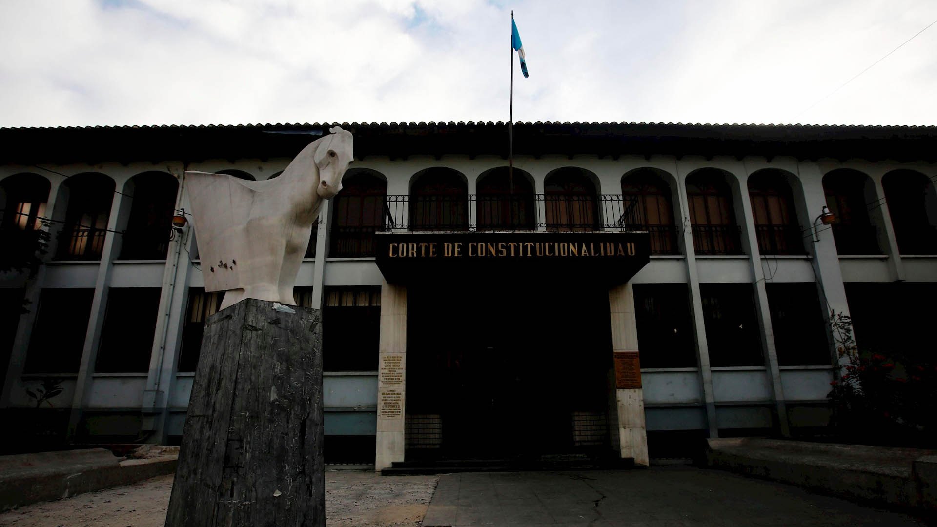 Constitucional de Guatemala suspende a la comisión que investigaba a CIGIG
