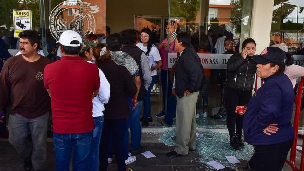 Morena pospone proceso interno hasta validar padrón